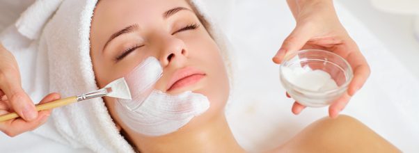 Woman,In,Mask,On,Face,In,Spa,Beauty,Salon